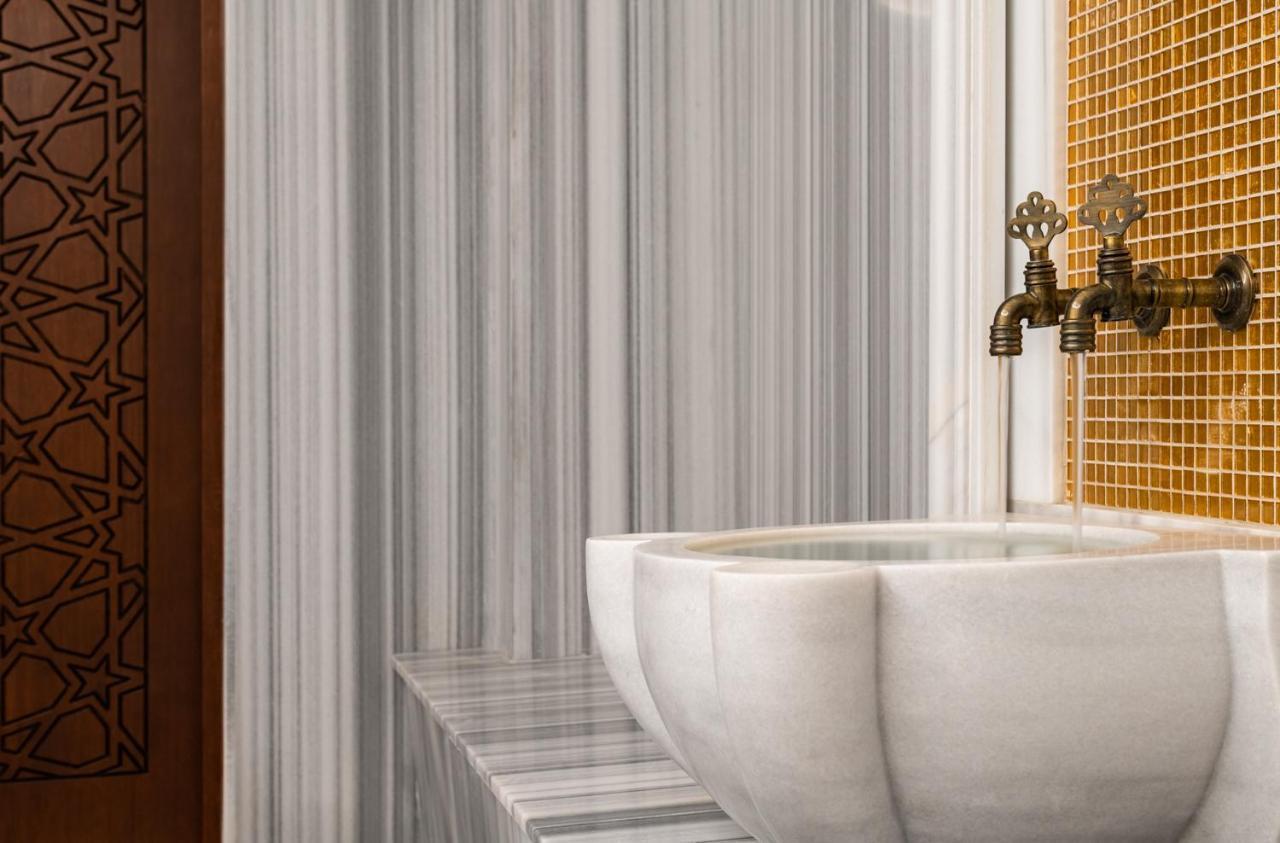 Gleam Collection Hotel اسطنبول المظهر الخارجي الصورة Turkish bath